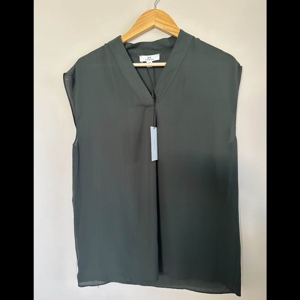 Forest green Halston top